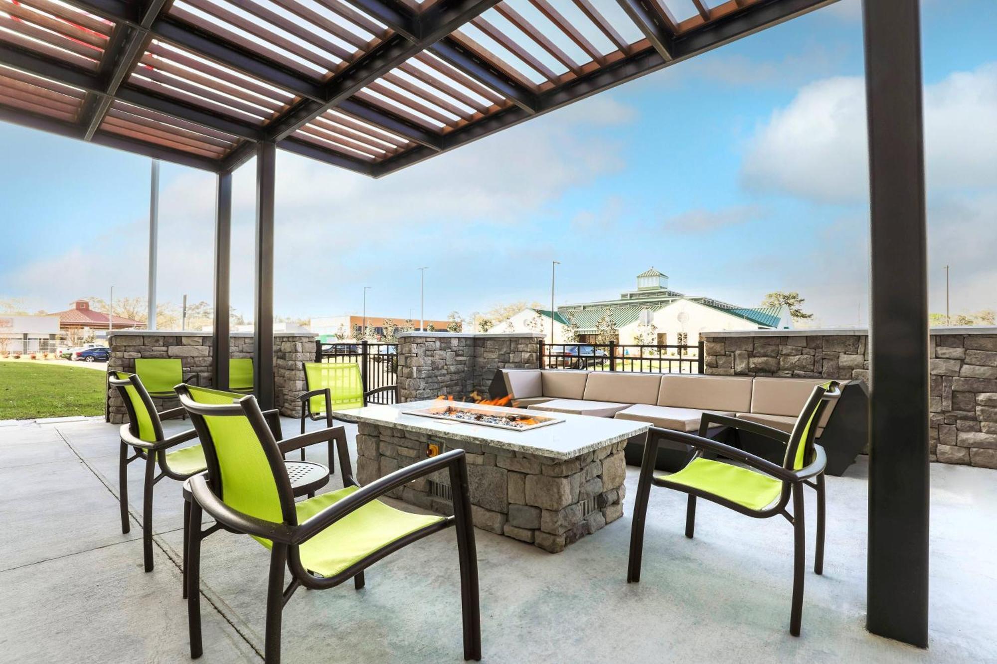 Springhill Suites By Marriott Tallahassee North Exterior foto